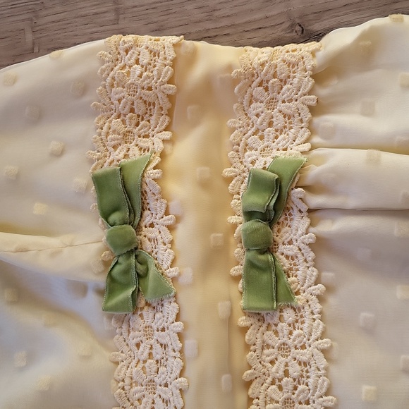 Dress l vintage l union model cream colour l Ladies l size 2 - Picture 6 of 8